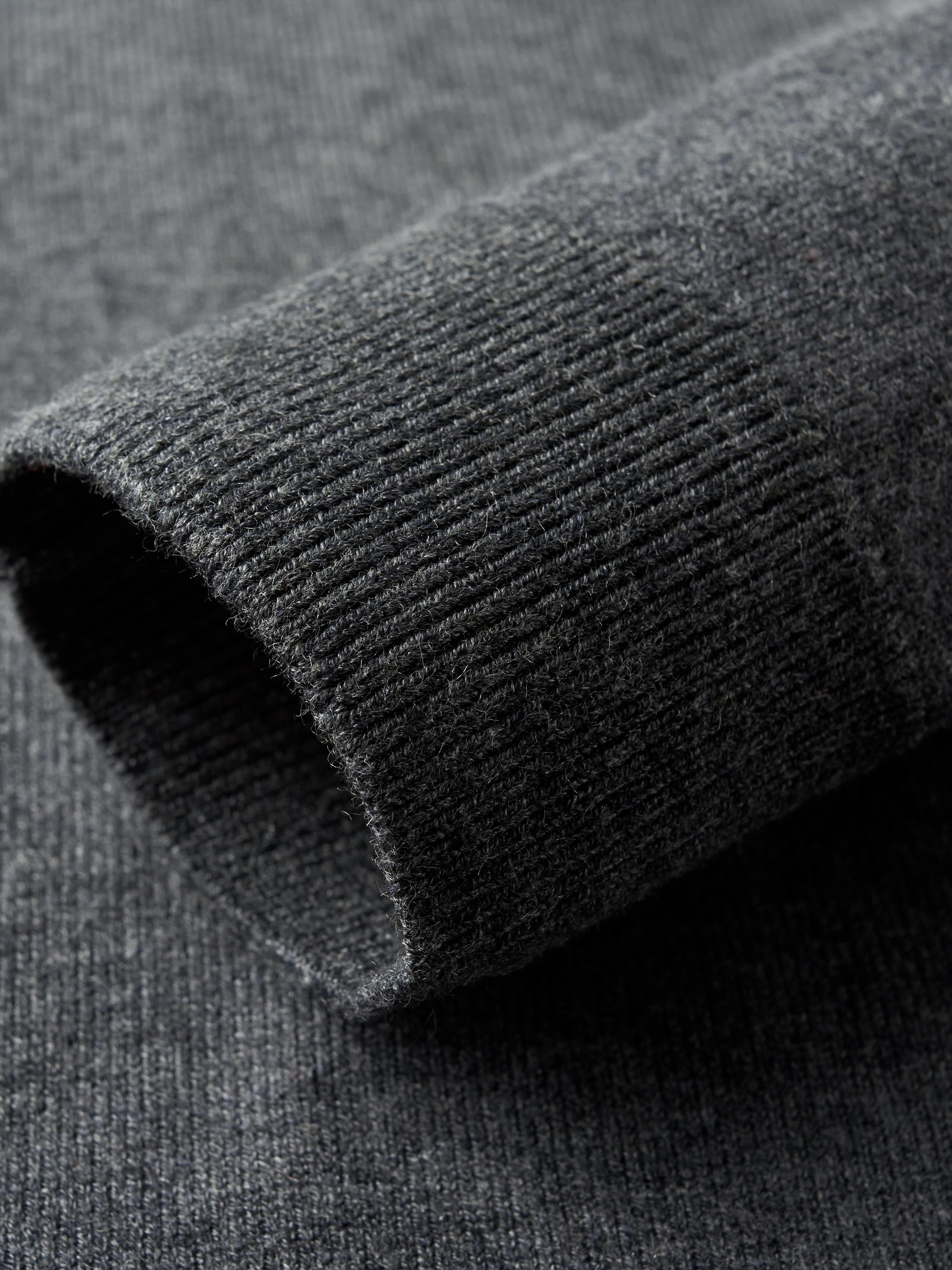 Sweter mêski z dzianiny weęnianej