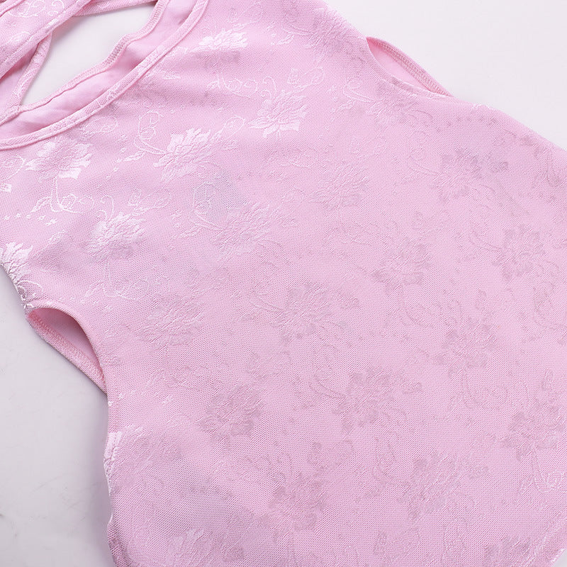 Sukienka mini z rozciêciem w kolorze pudrowego różu