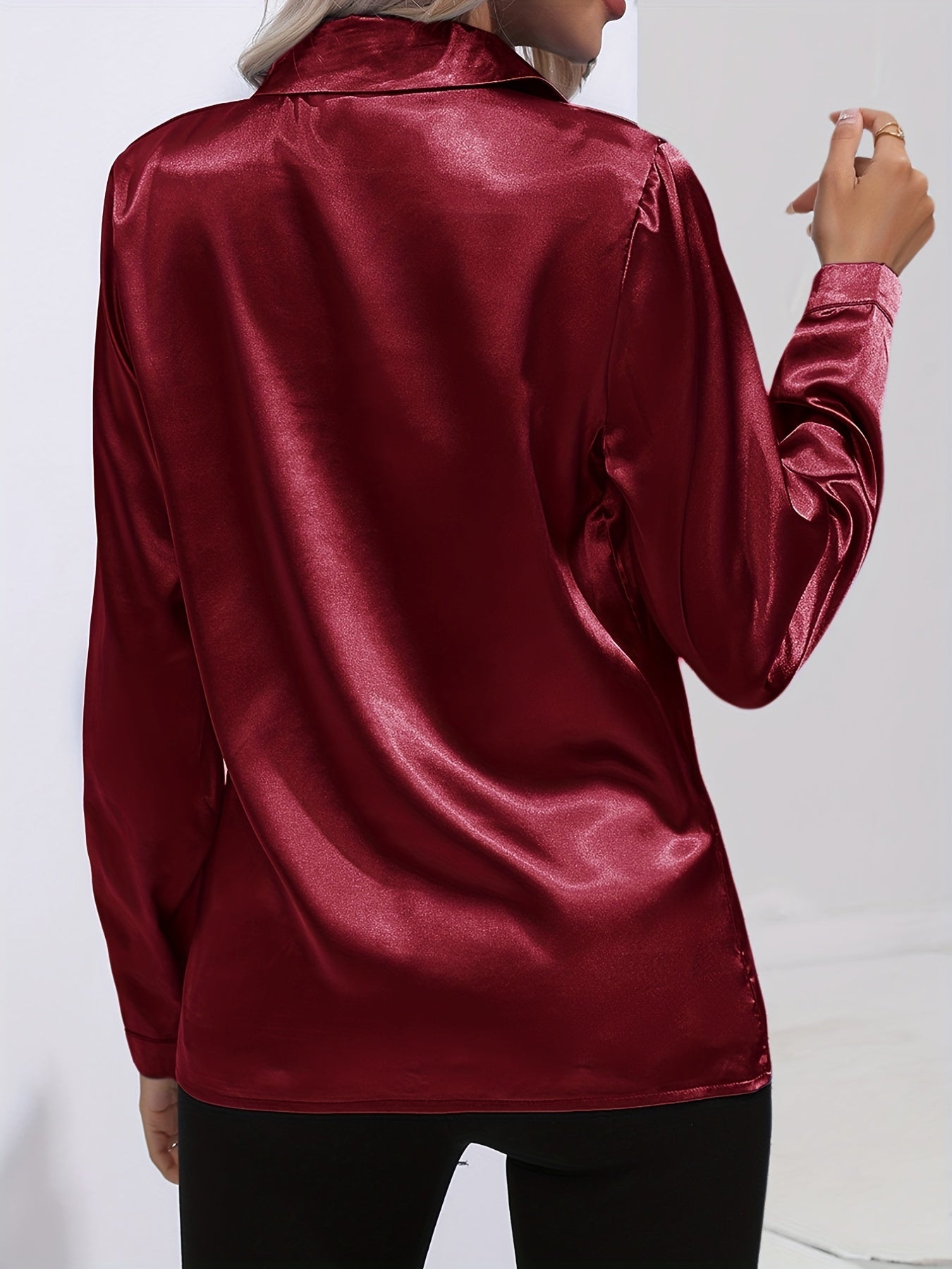 Elegancka satynowa bluzka