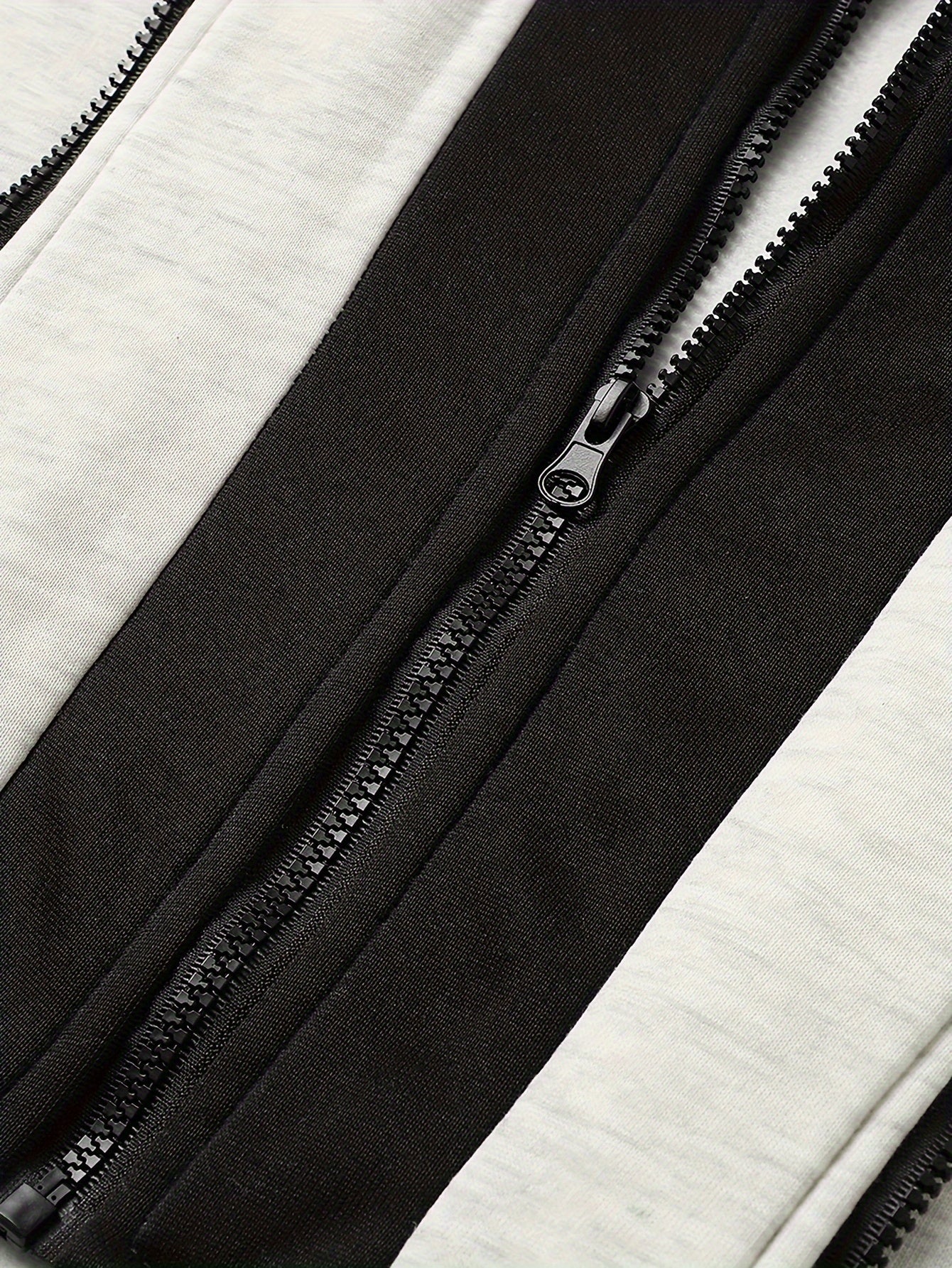 Bluza z wysokim koęnierzem