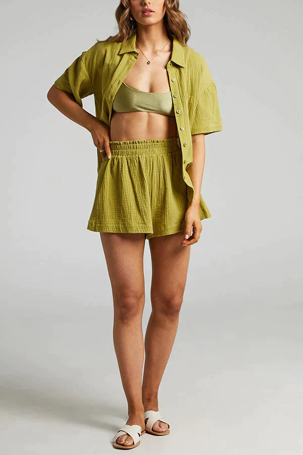 Damski zestaw luŸnej koszulki i spodenek w paski