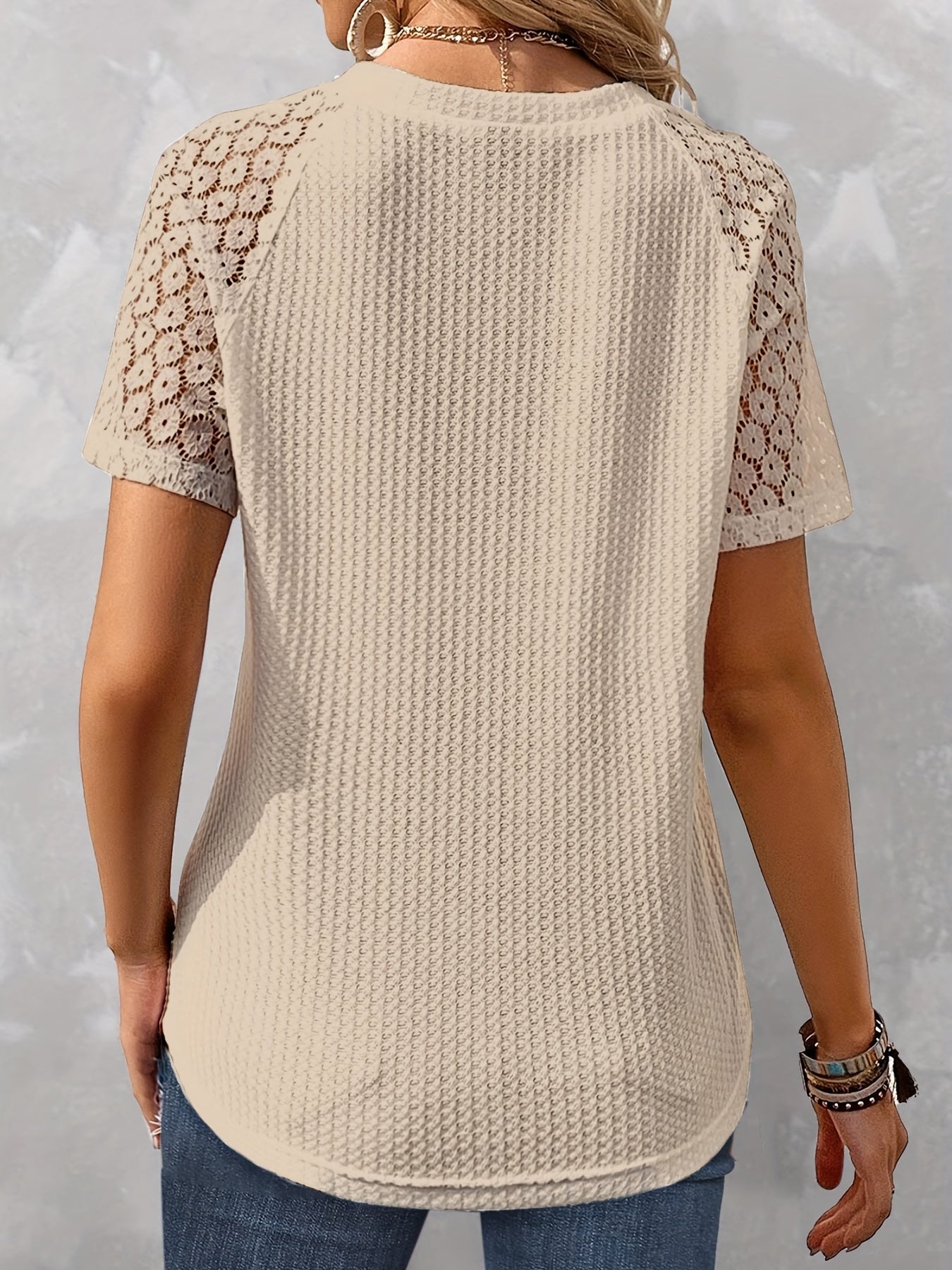 Strukturalny T-shirt damski z krótkim rêkawem