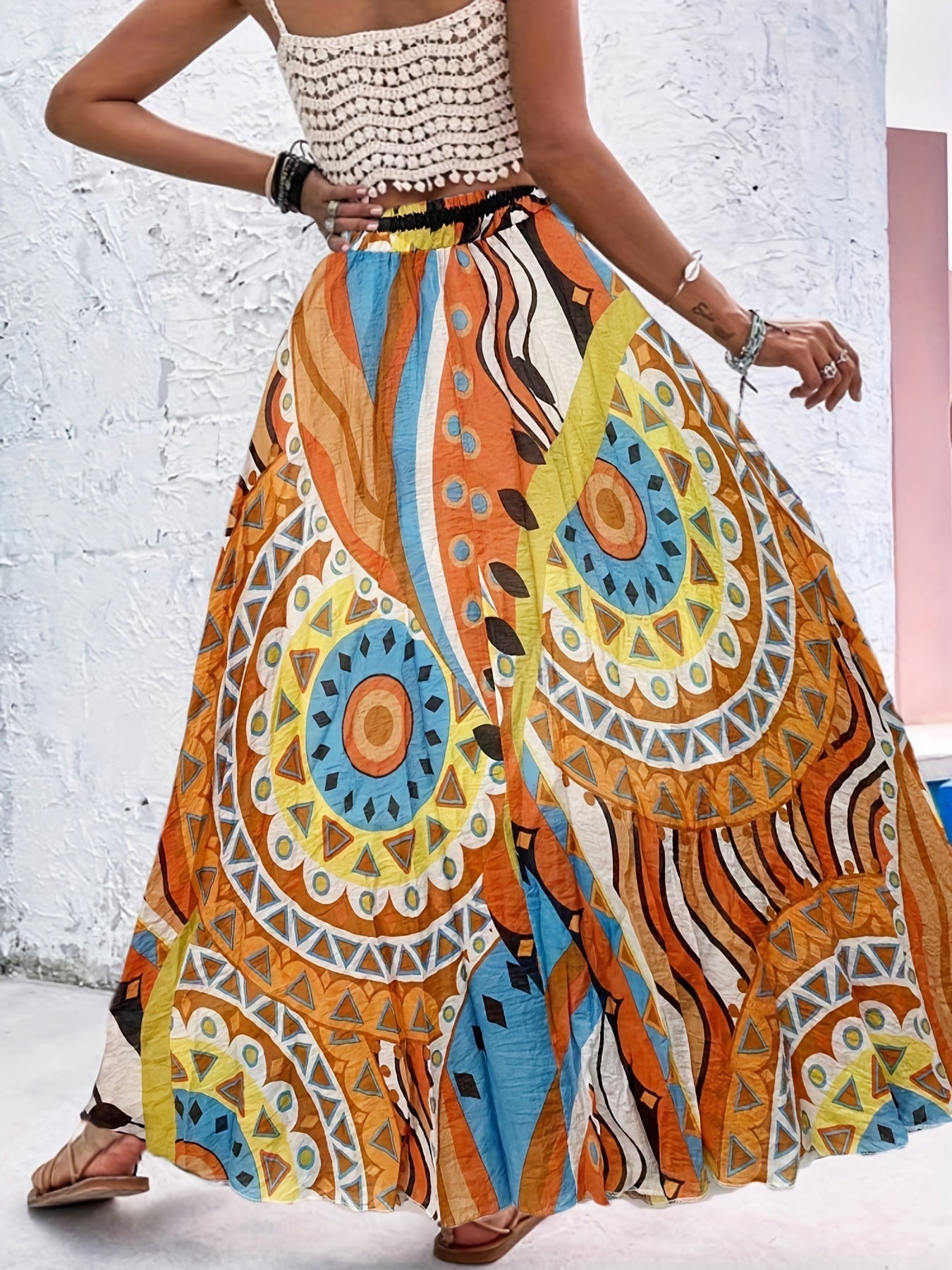 Plisowane spódnice w kropki na lato