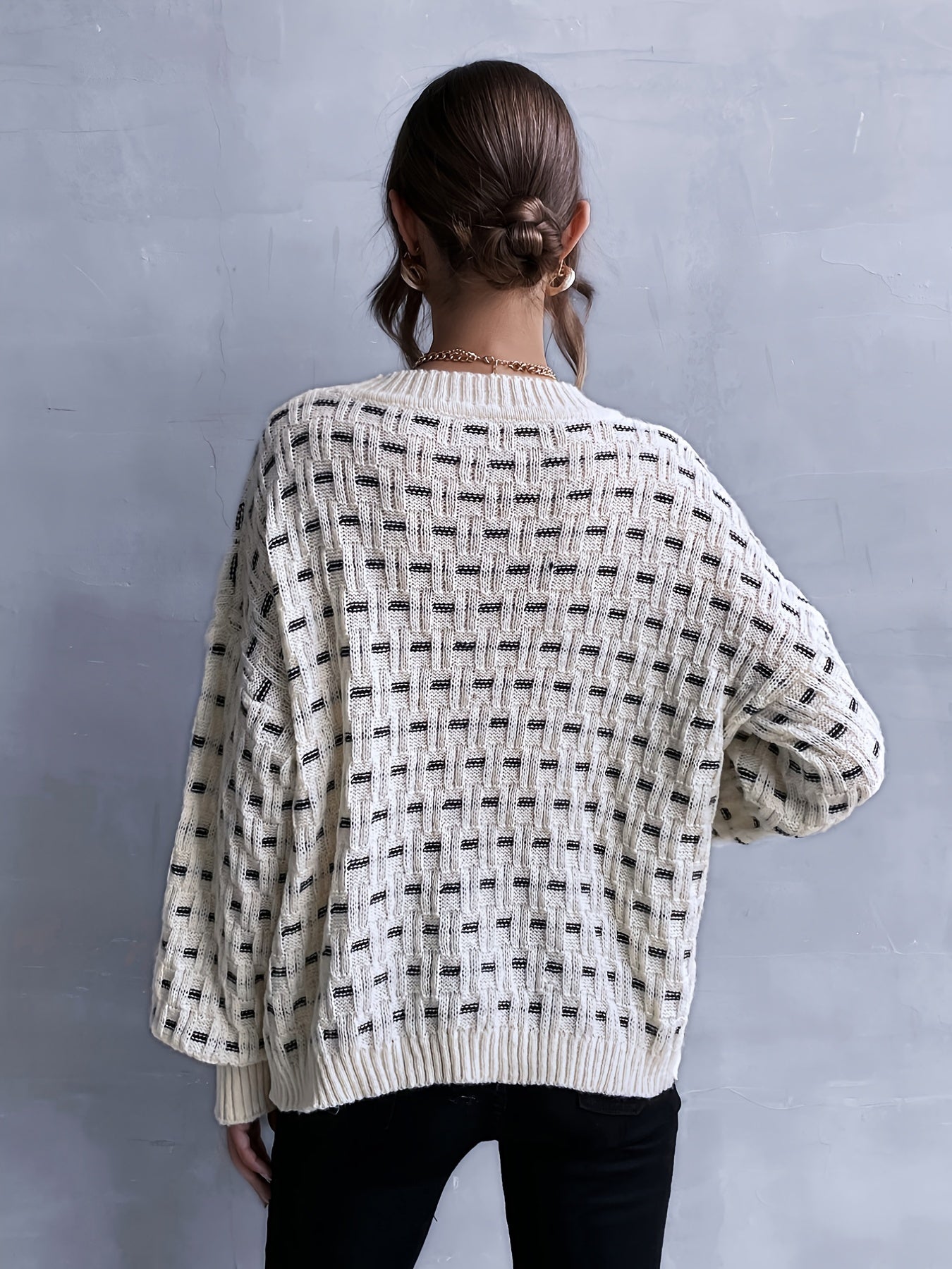 Damski sweter w stylu vintage z blokami kolorów