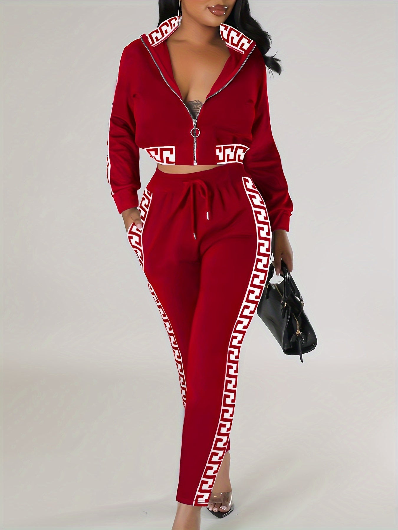 Sportowa kamizelka i spodnie z kontrastową lamówką