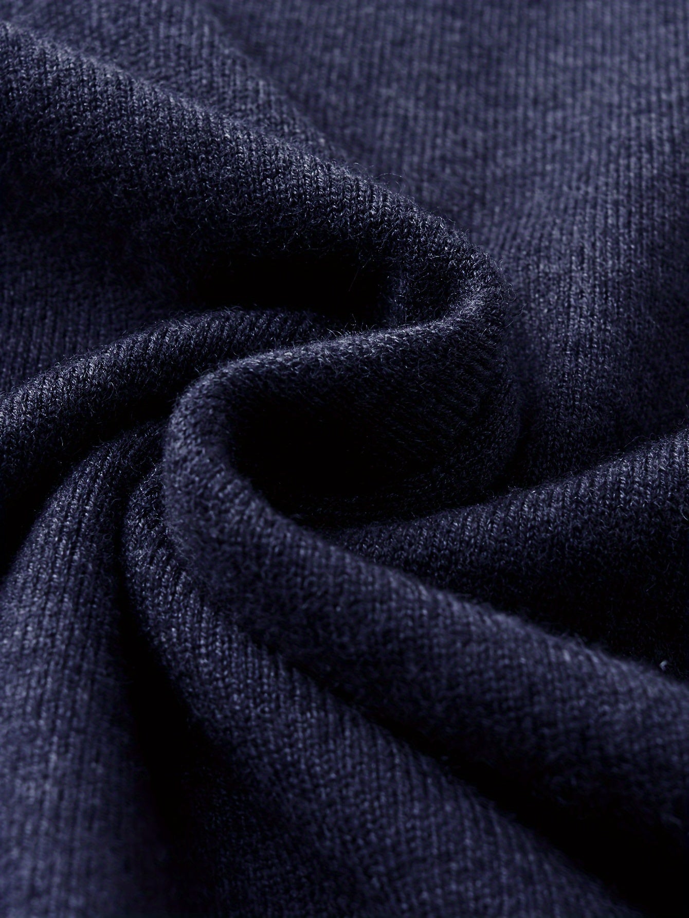 Sweter mêski z dzianiny weęnianej