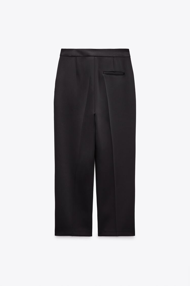 Klasyczny komplet z gorsetem i spodniami z wysokim stanem