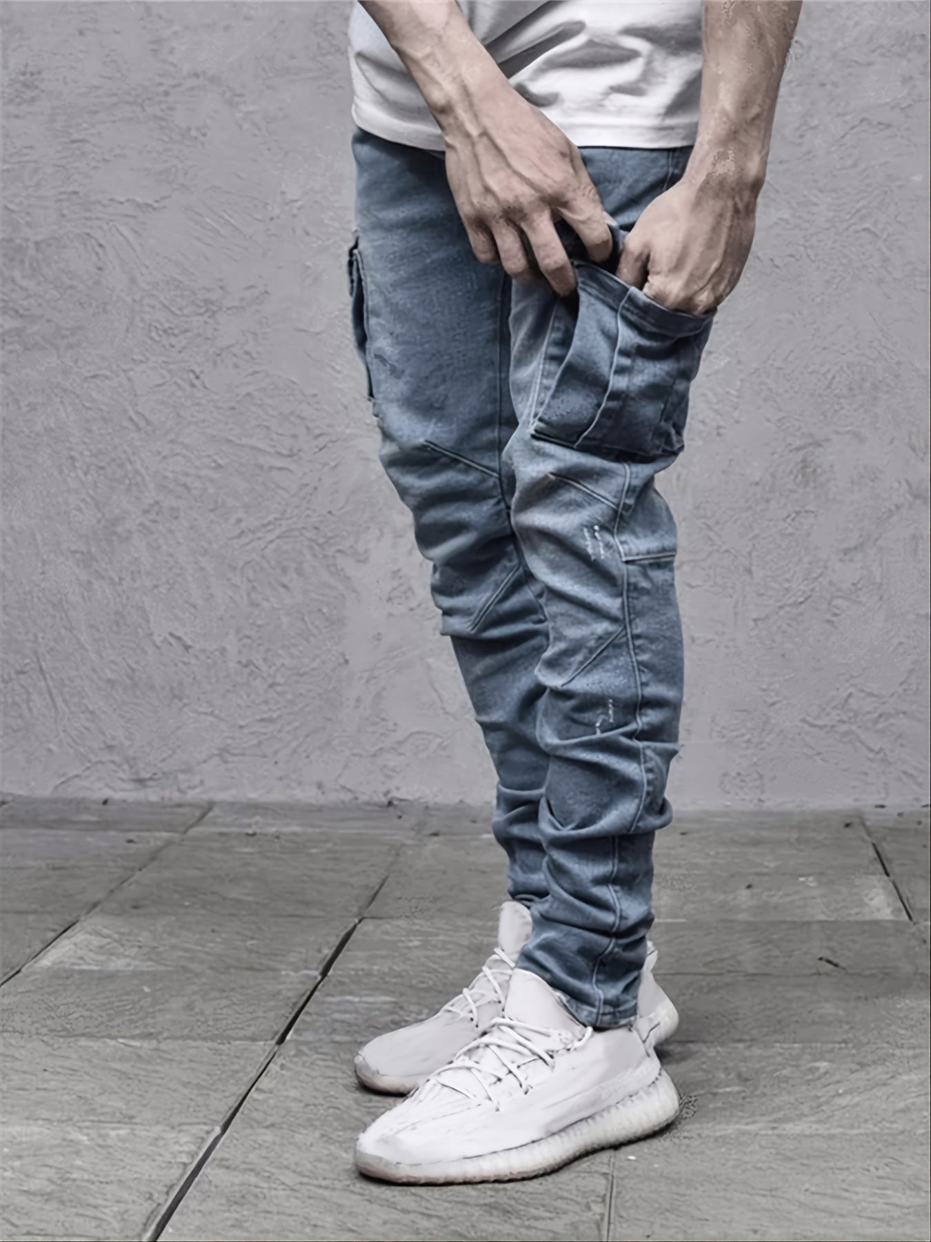 Wąskie jeansy z dużą iloœcią stretchu