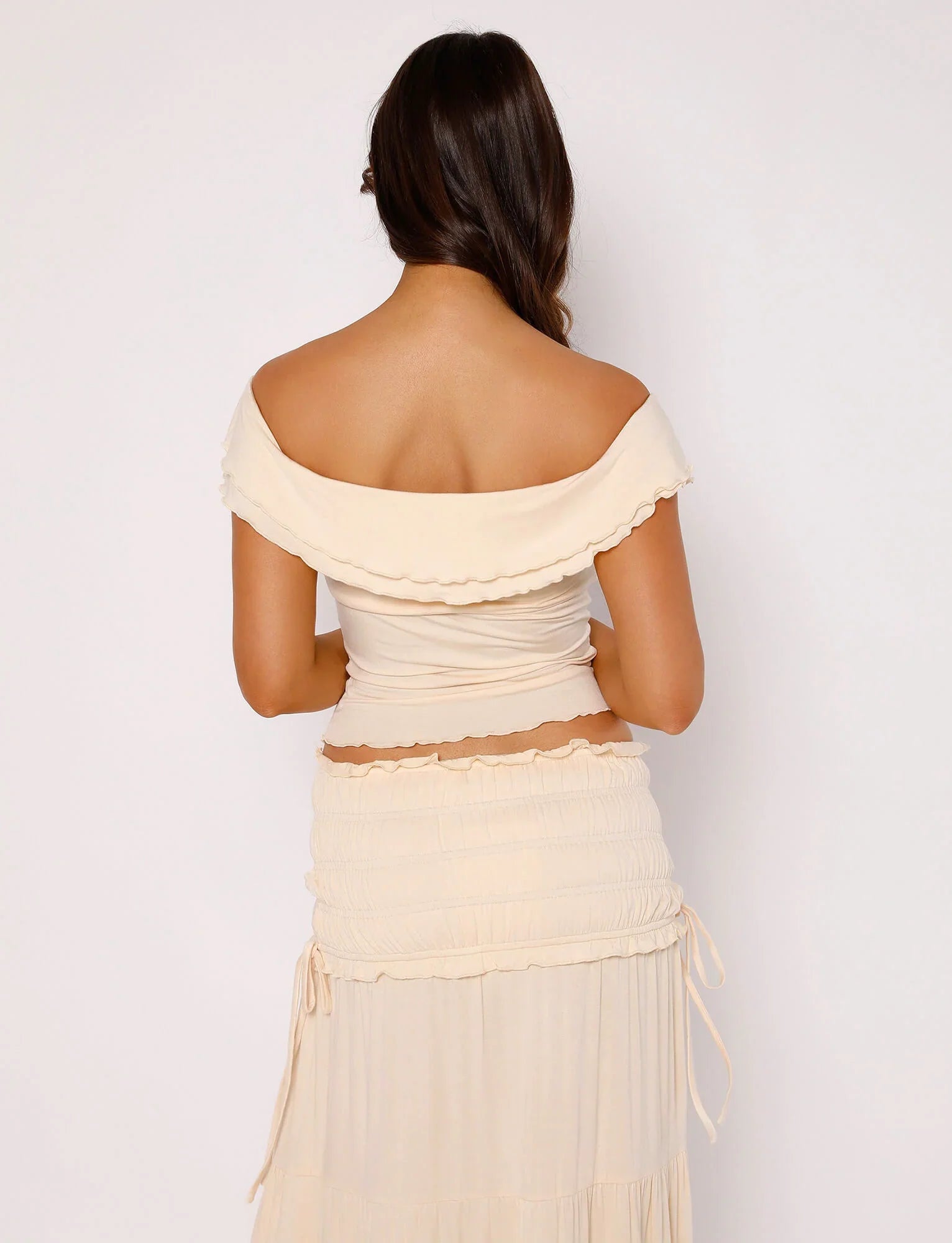 Teksturowany top typu twist ze spódnicą maxi