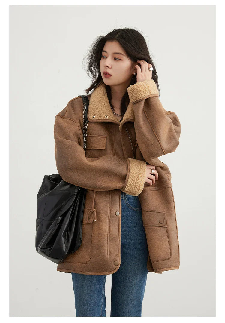 Oversize'owa kurtka zamszowa