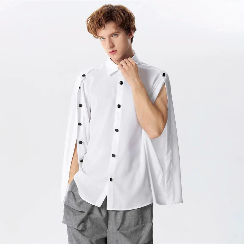 LuŸna koszula z rozciêciem na klapie, dęugim rêkawem i guzikami