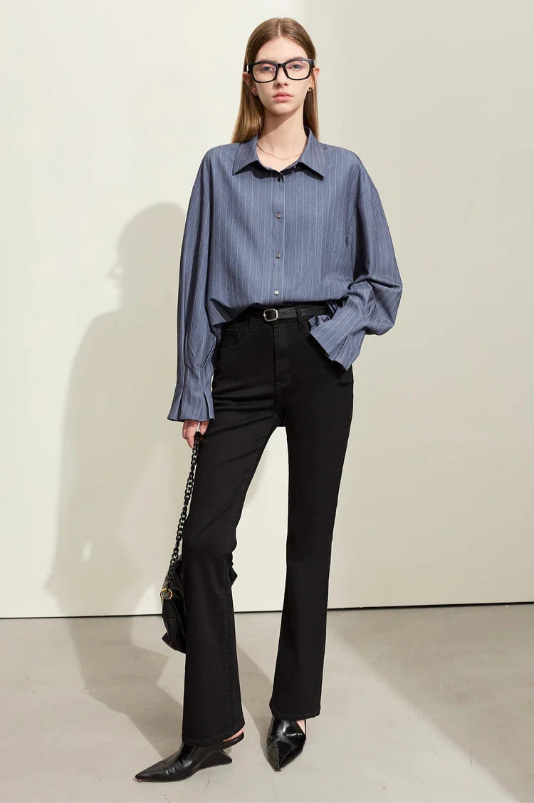 Luźna koszula w paski z długim rękawem