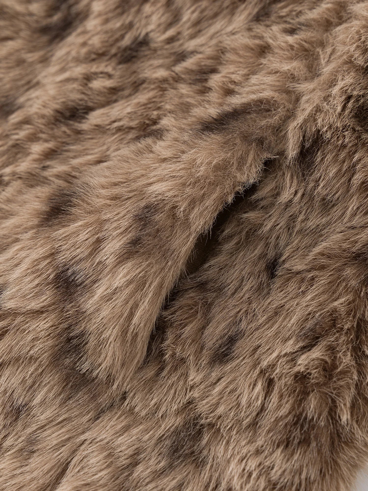 Kurtka futrzana w panterkę