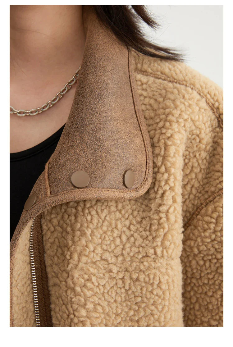 Oversize'owa kurtka zamszowa