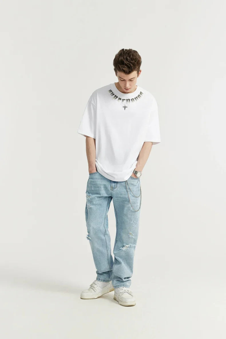 T-shirt oversize z haftem szenilowym