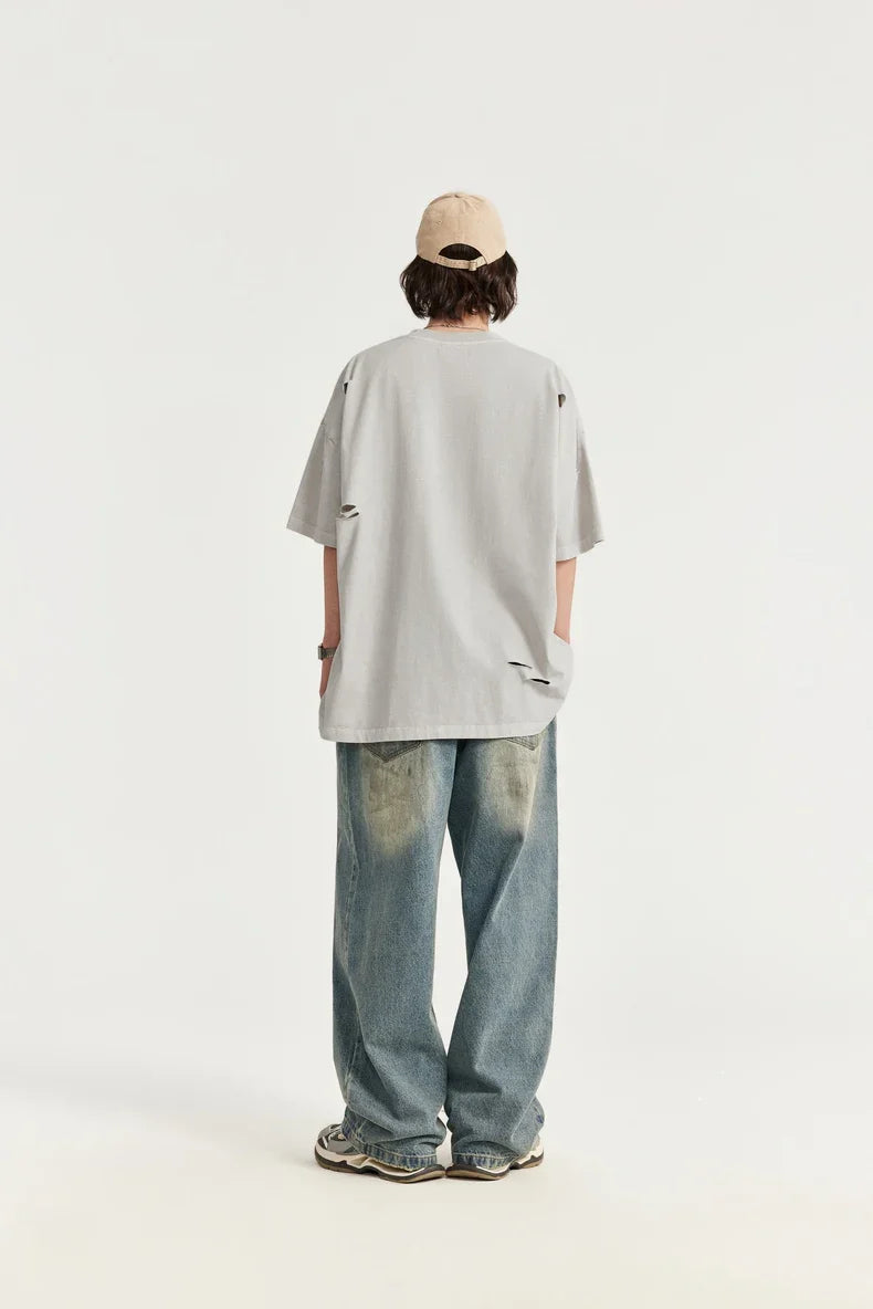 T-shirt oversize z dziurami i dziurami, haftowany