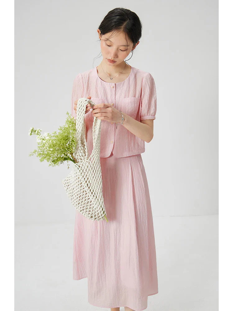 Luźny, swobodny komplet z topem i spódnicą