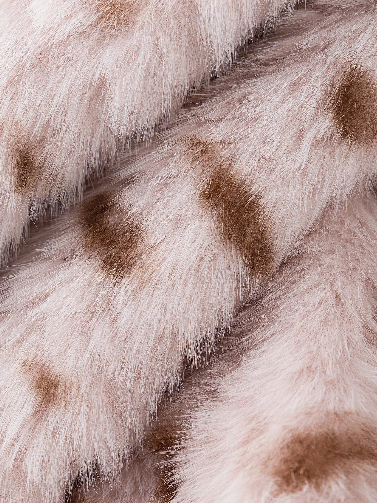 Kurtka futrzana w panterkę