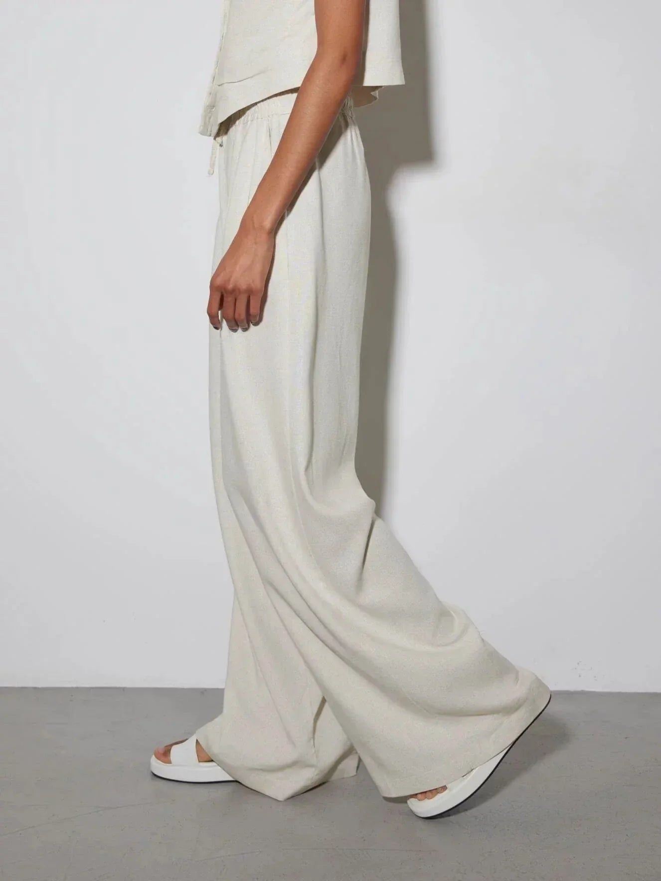 Elegancki kardigan i garnitur do spodni wykonany z lnu i baweęny