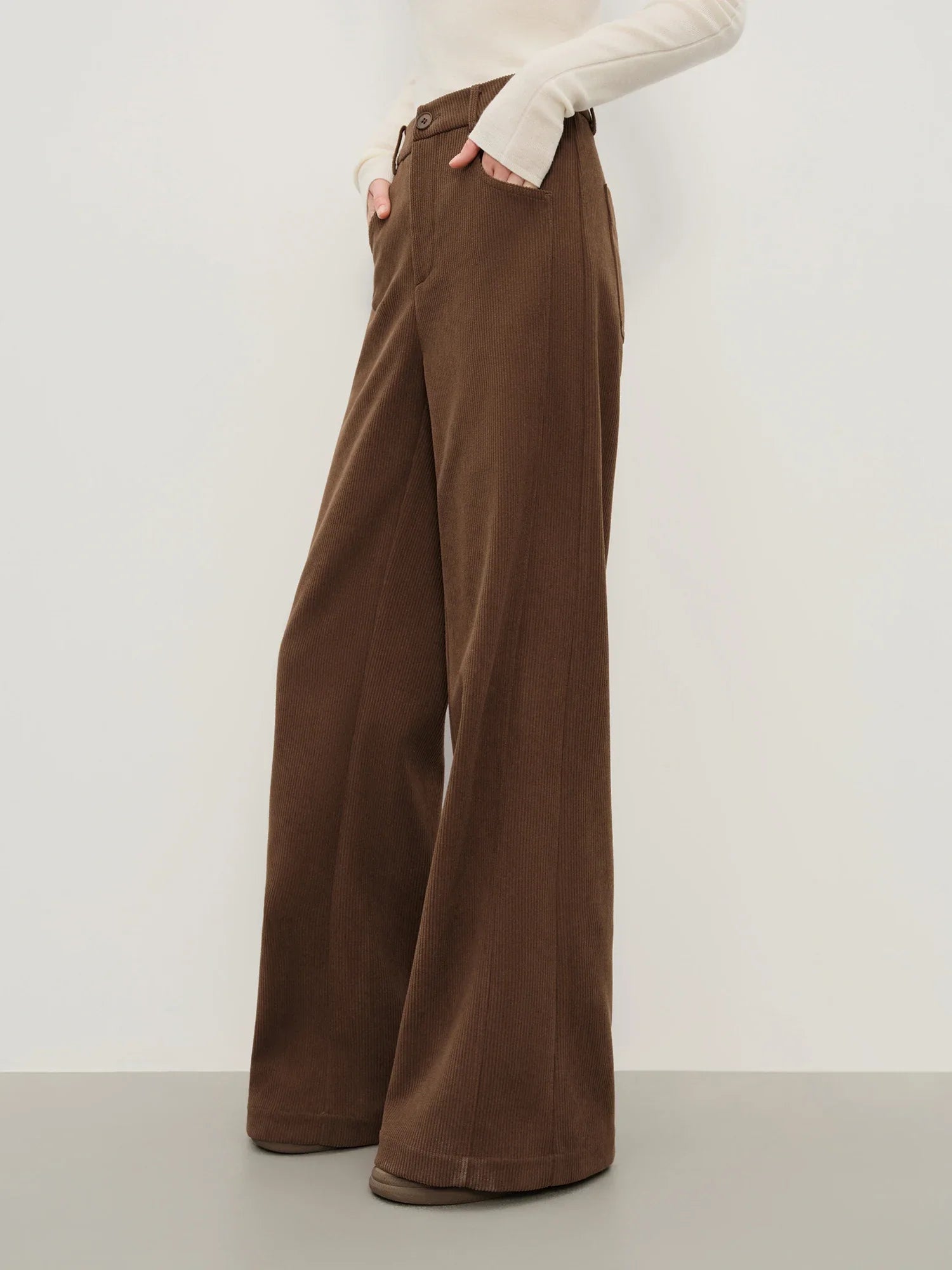 Spodnie casualowe w jodełkę