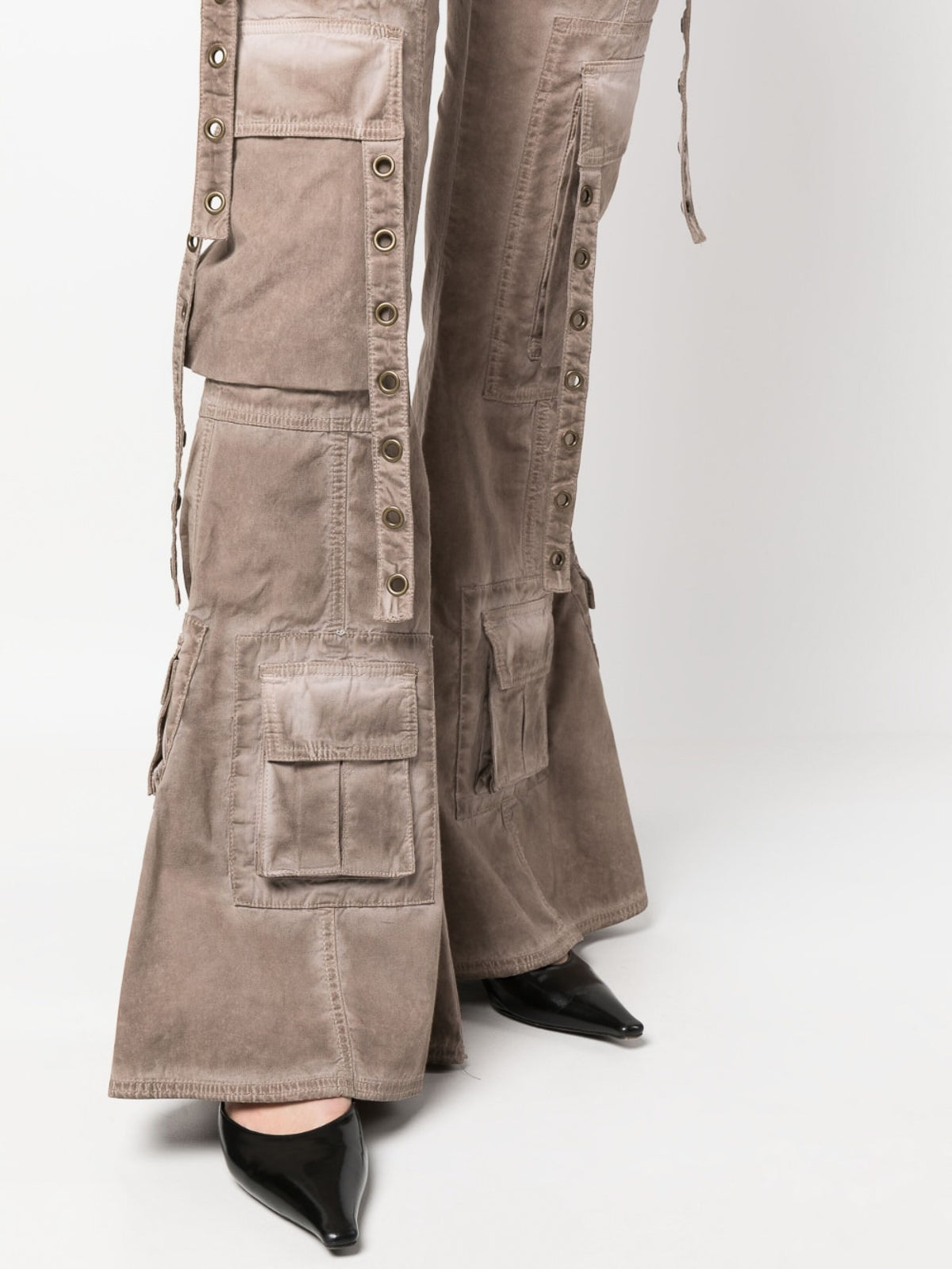Spodnie cargo typu bootcut