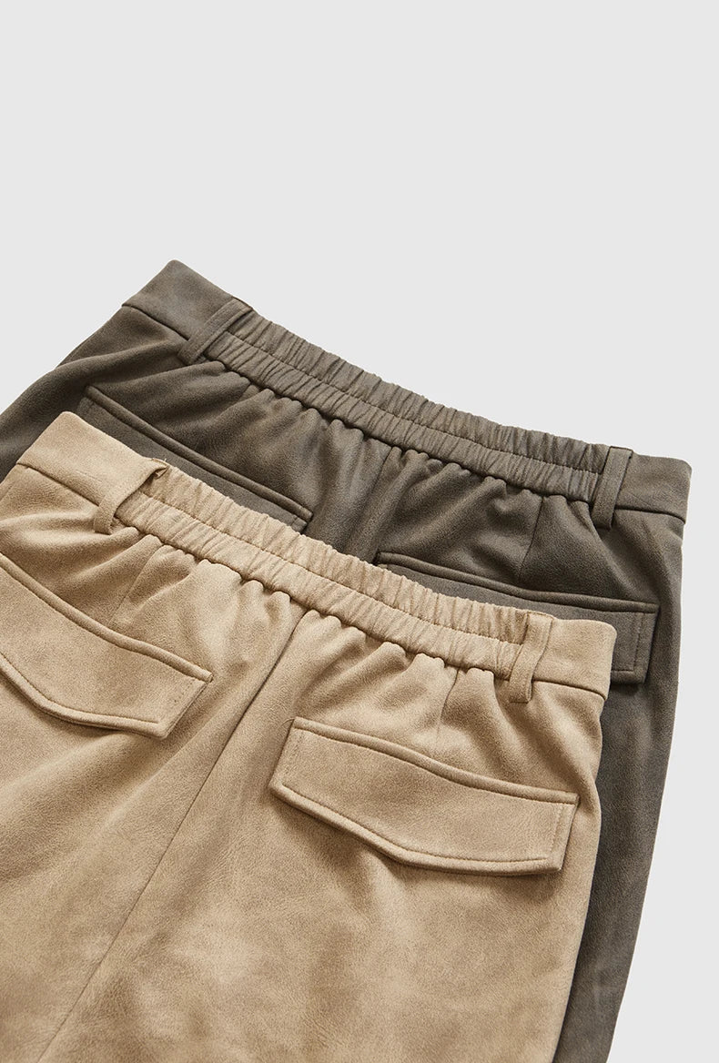 Zamszowe spodnie cargo w stylu vintage