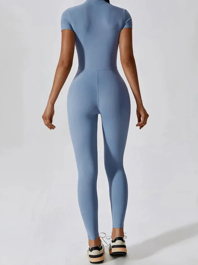 Kombinezon sportowy z krótkim rêkawem