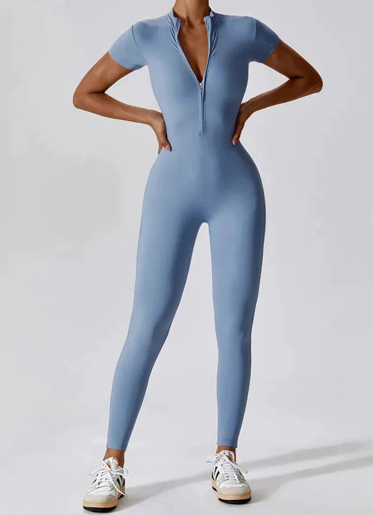 Kombinezon sportowy z krótkim rêkawem