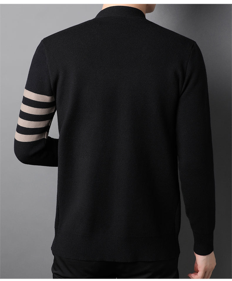 Elegancki sweter mêski na okres przejœciowy