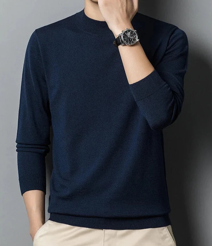 Sweter mêski z dęugim rêkawem i okrągęym dekoltem