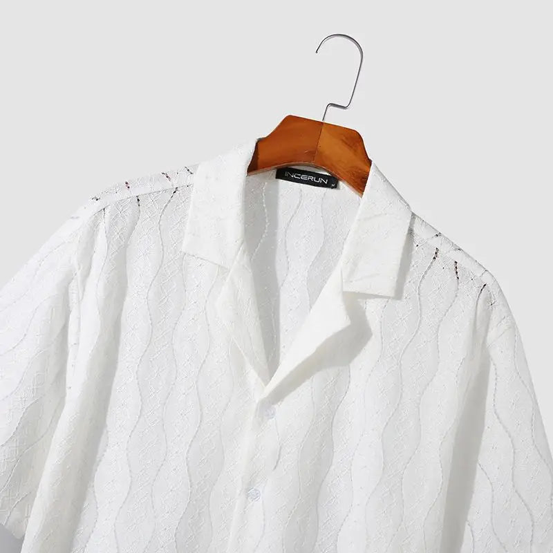 Koronkowa koszula z klapami w stylu retro i krótkim rêkawem