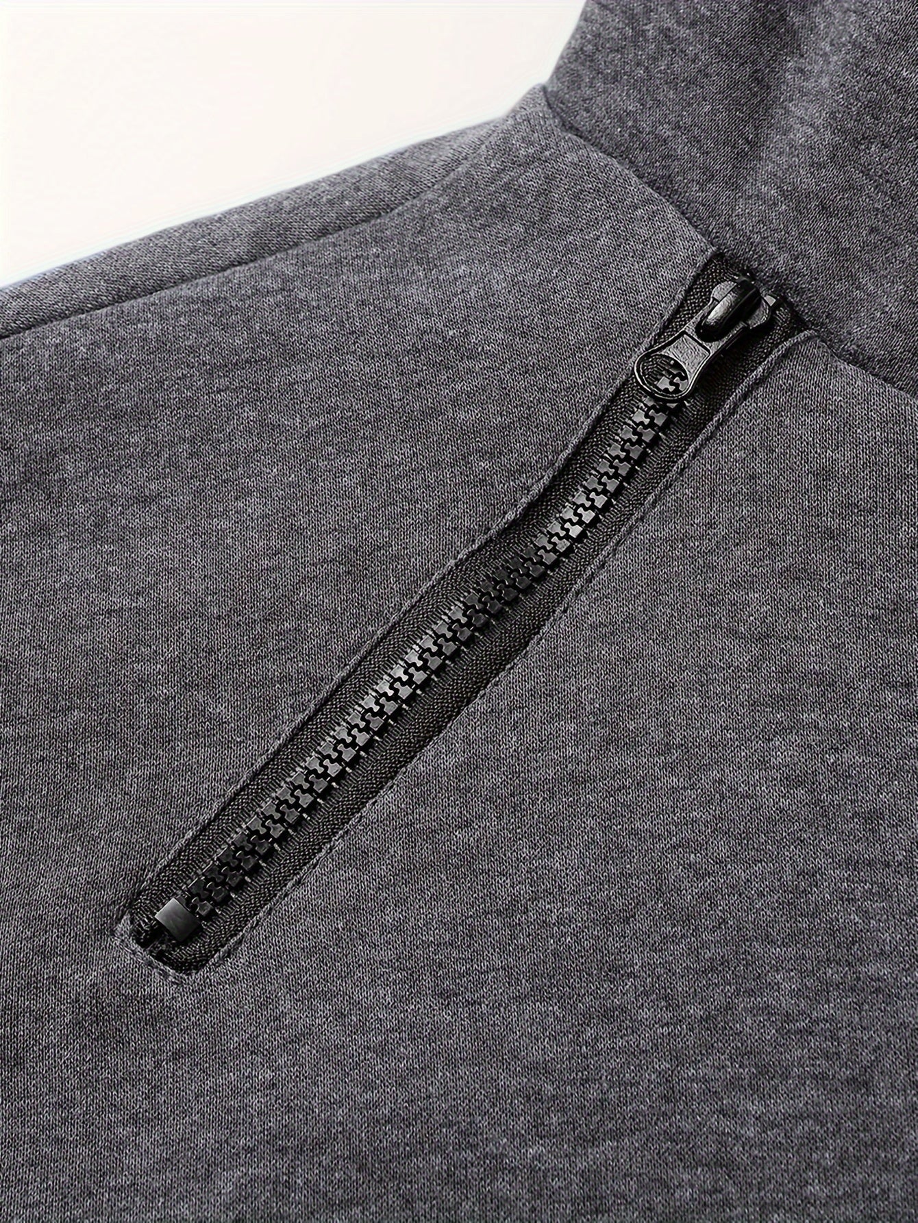 Bluza z wysokim koęnierzem