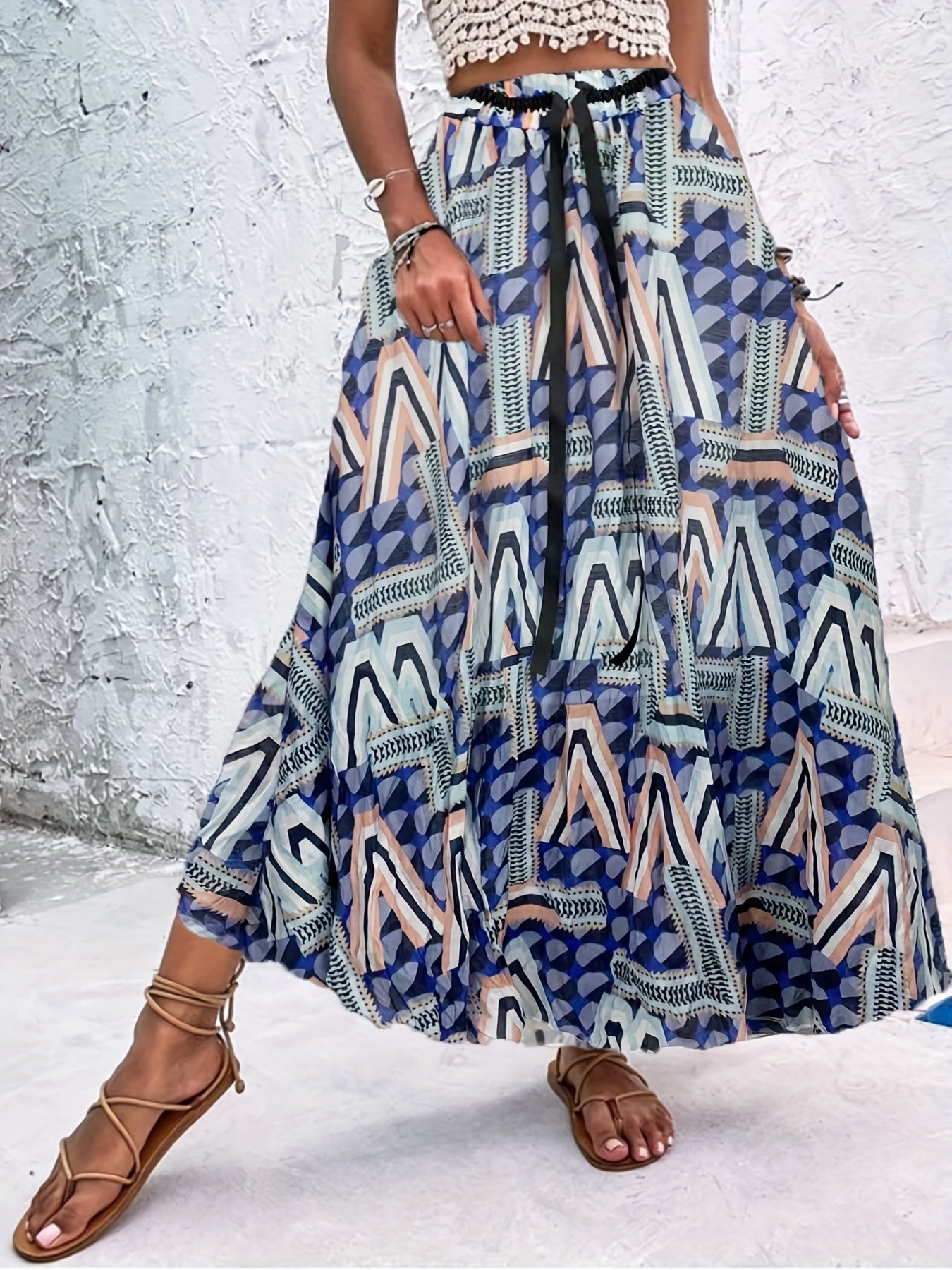 Plisowane spódnice w kropki na lato