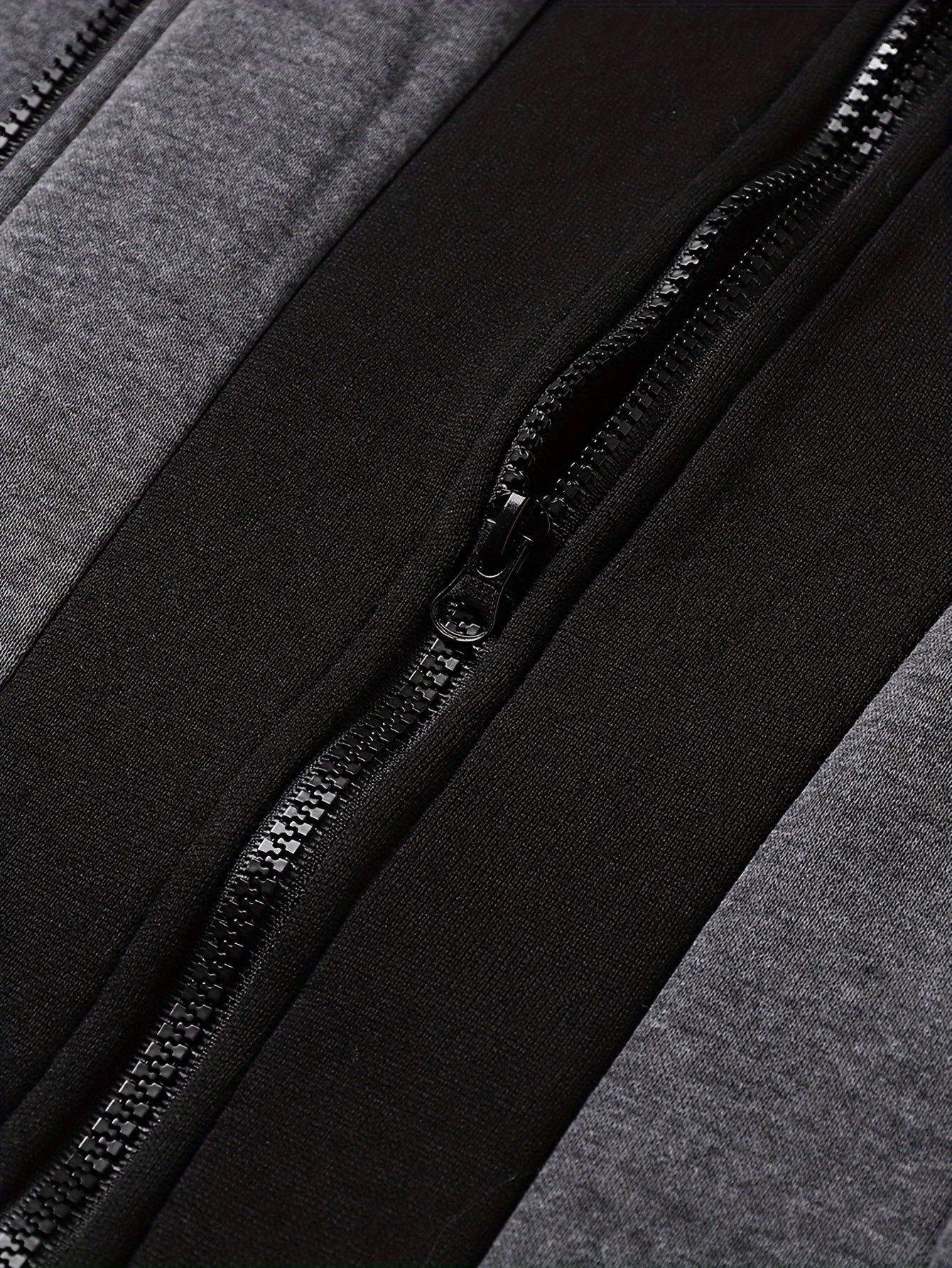 Bluza z wysokim koęnierzem