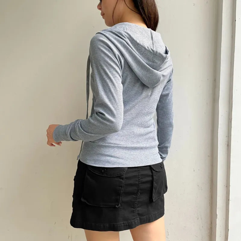 Kardigan z kapturem i zamkiem błyskawicznym