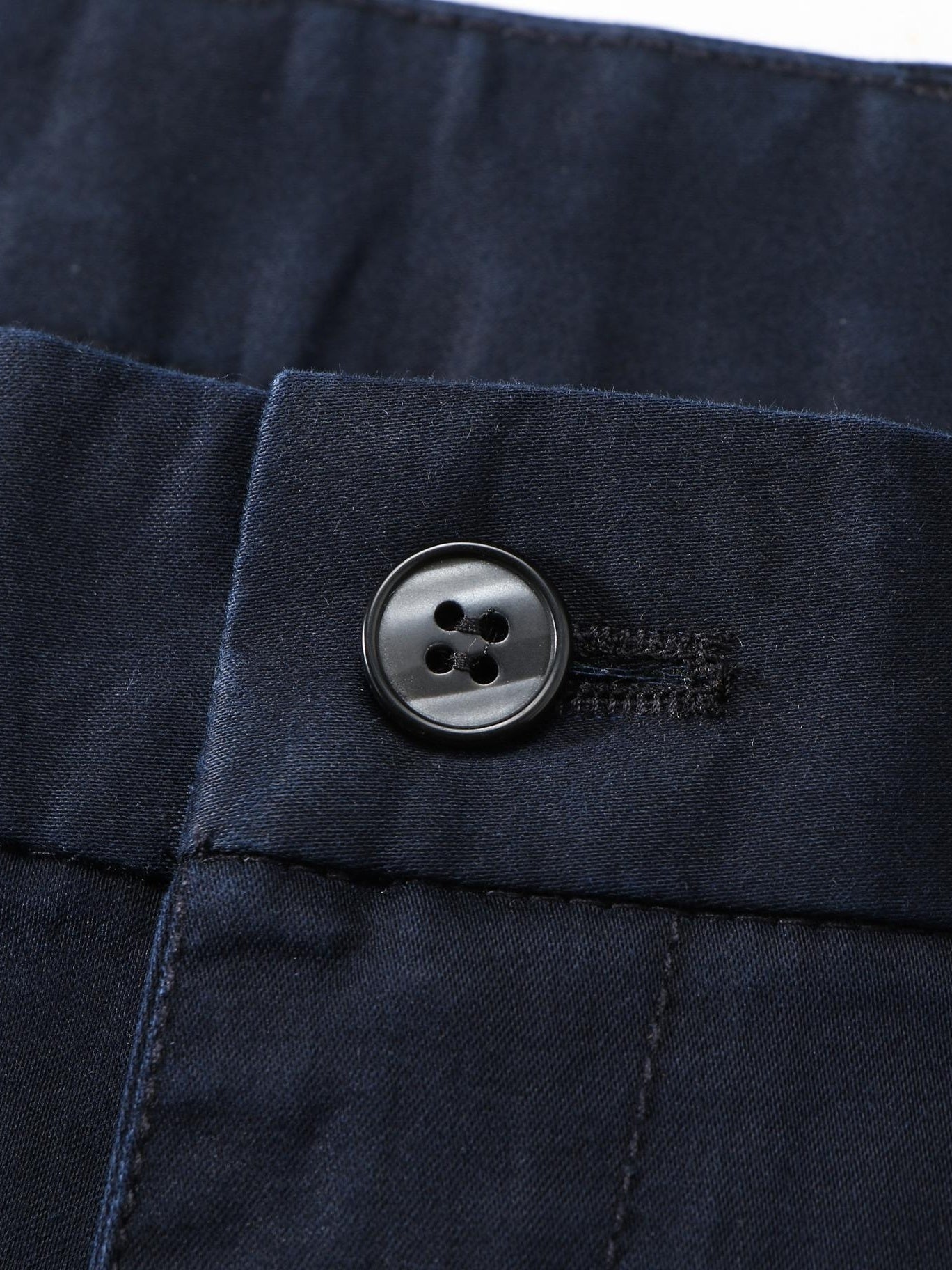 Klasyczne, lekko rozciągliwe spodnie mêskie