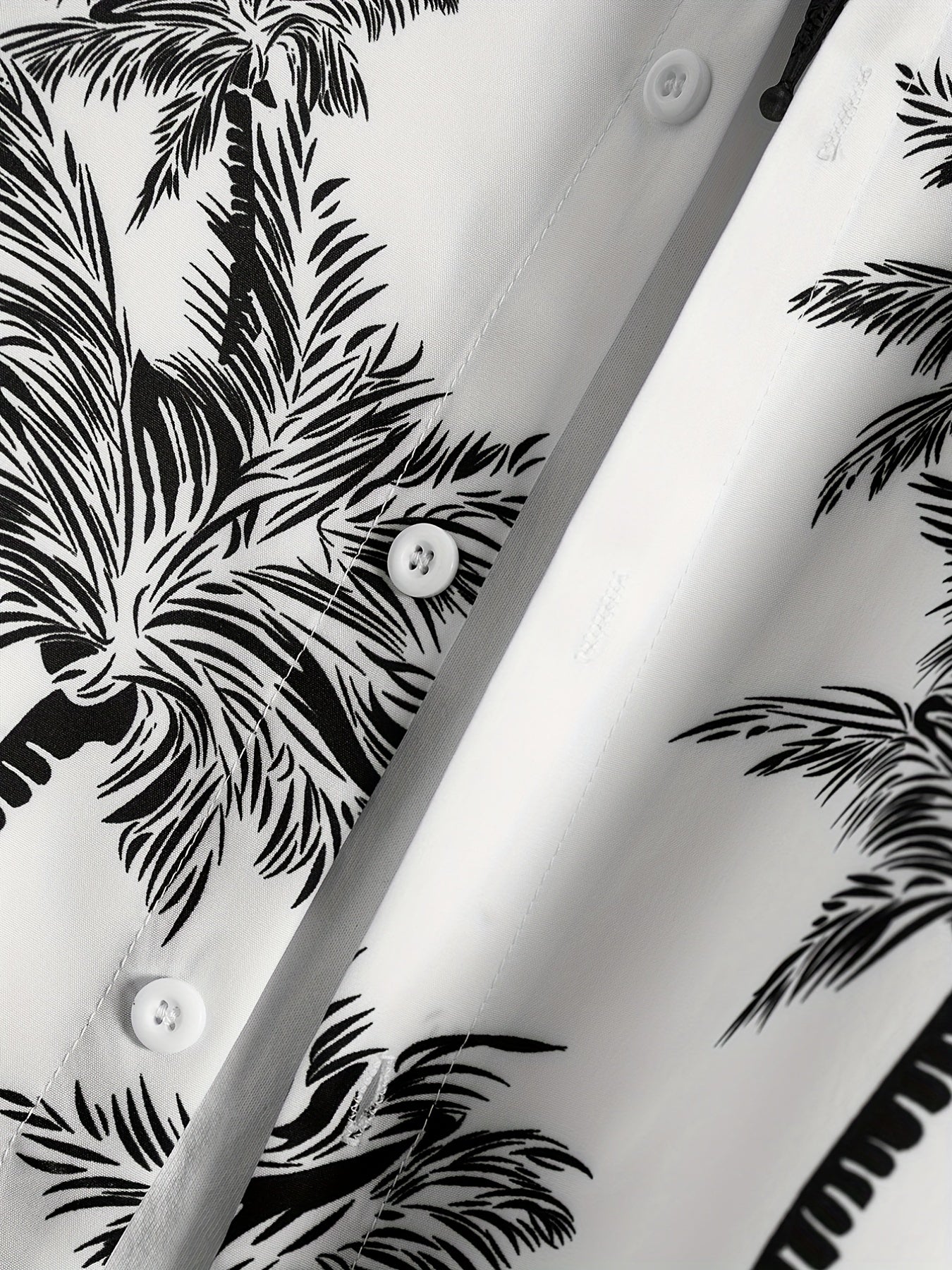 Casualowa koszula z krótkim rêkawem i motywem palmy, idealna na letnie wakacje