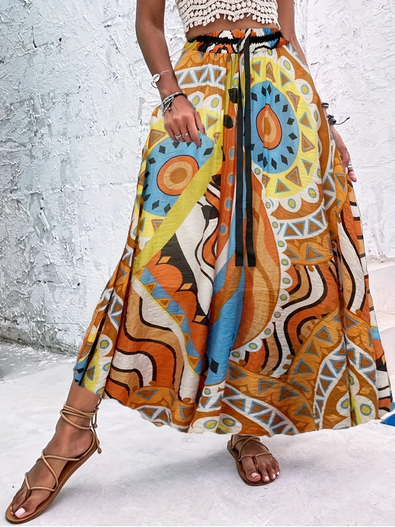 Plisowane spódnice w kropki na lato