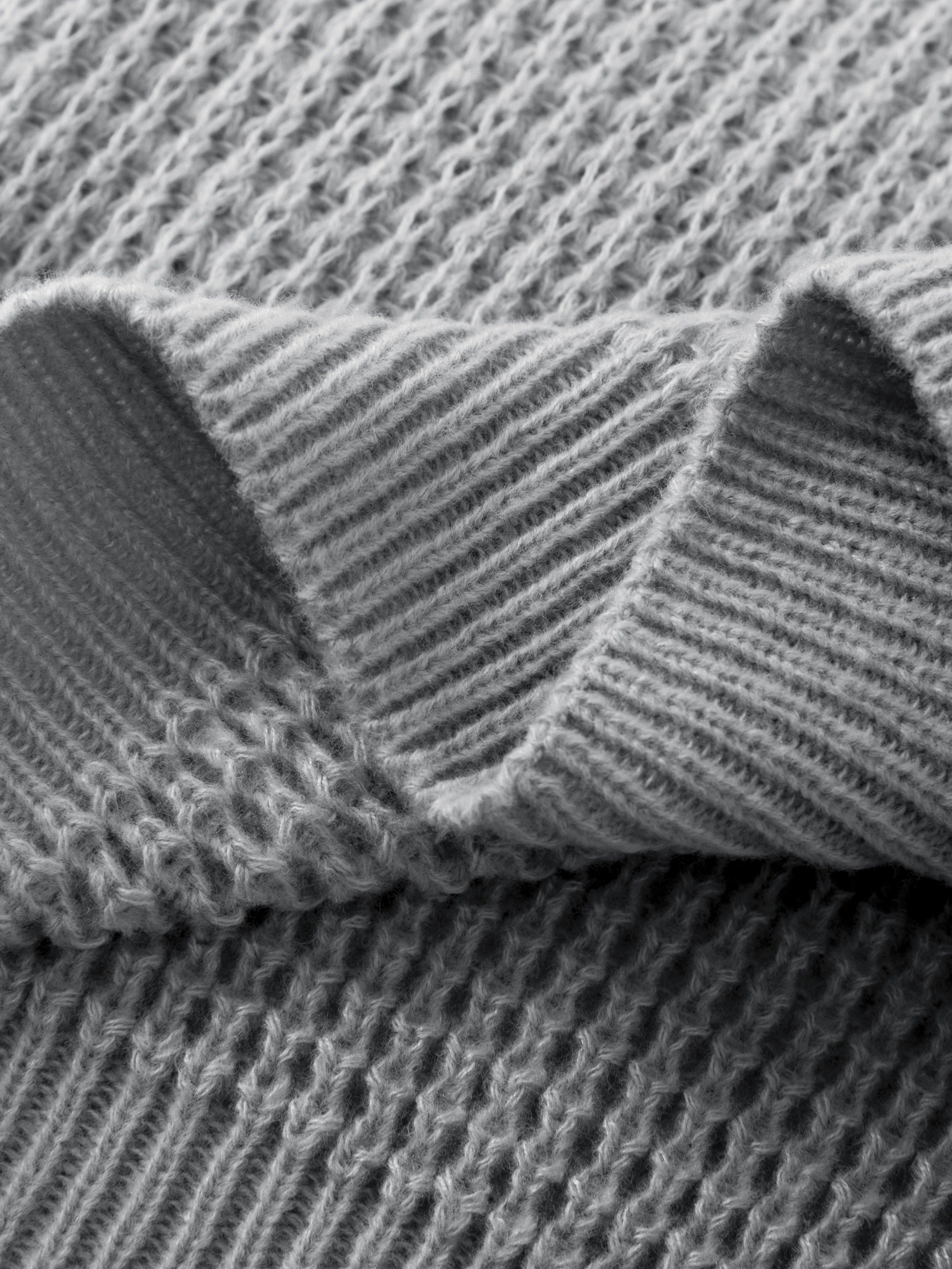 Mêski sweter z dzianiny w paski