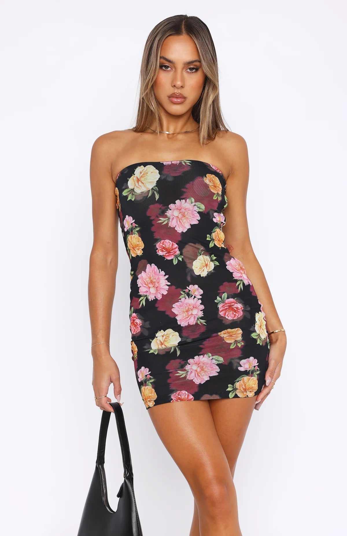 Elegancka mini sukienka bez ramiączek