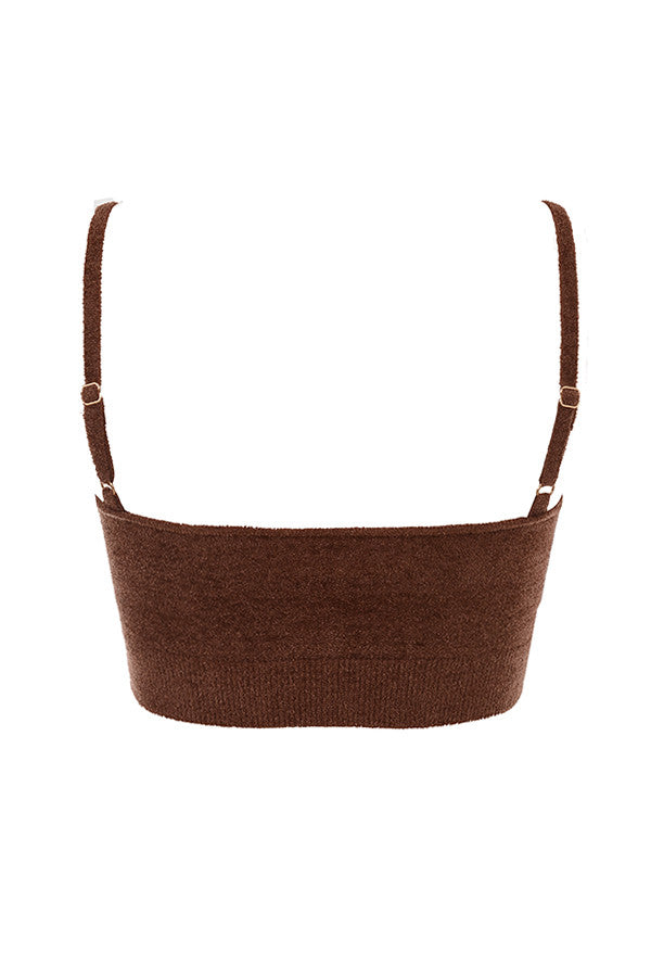 Czekoladowy, puszysty, dzianinowy top z krótkimi spodenkami z wysokim stanem