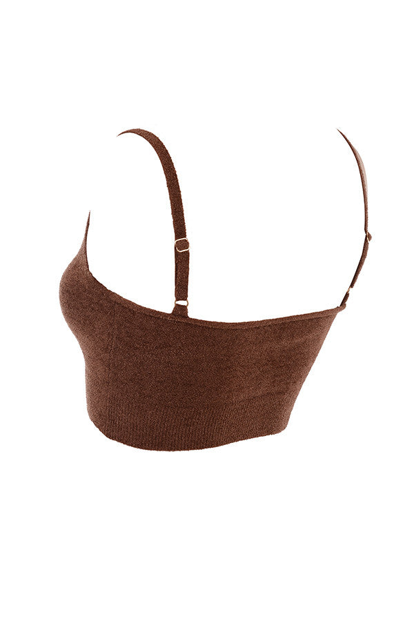 Czekoladowy, puszysty, dzianinowy top z krótkimi spodenkami z wysokim stanem