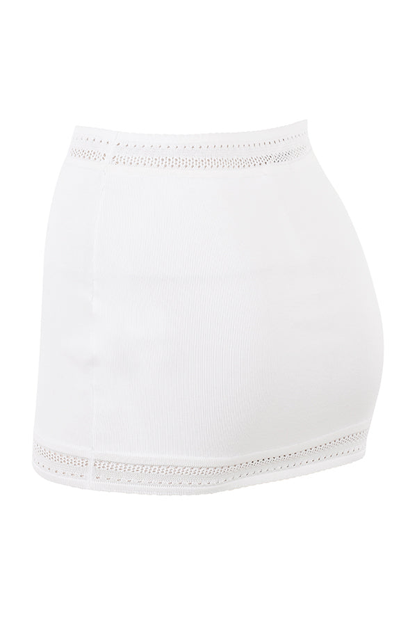 Elegancki top z dzianiny w kolorze koœci sęoniowej ze spódniczką mini