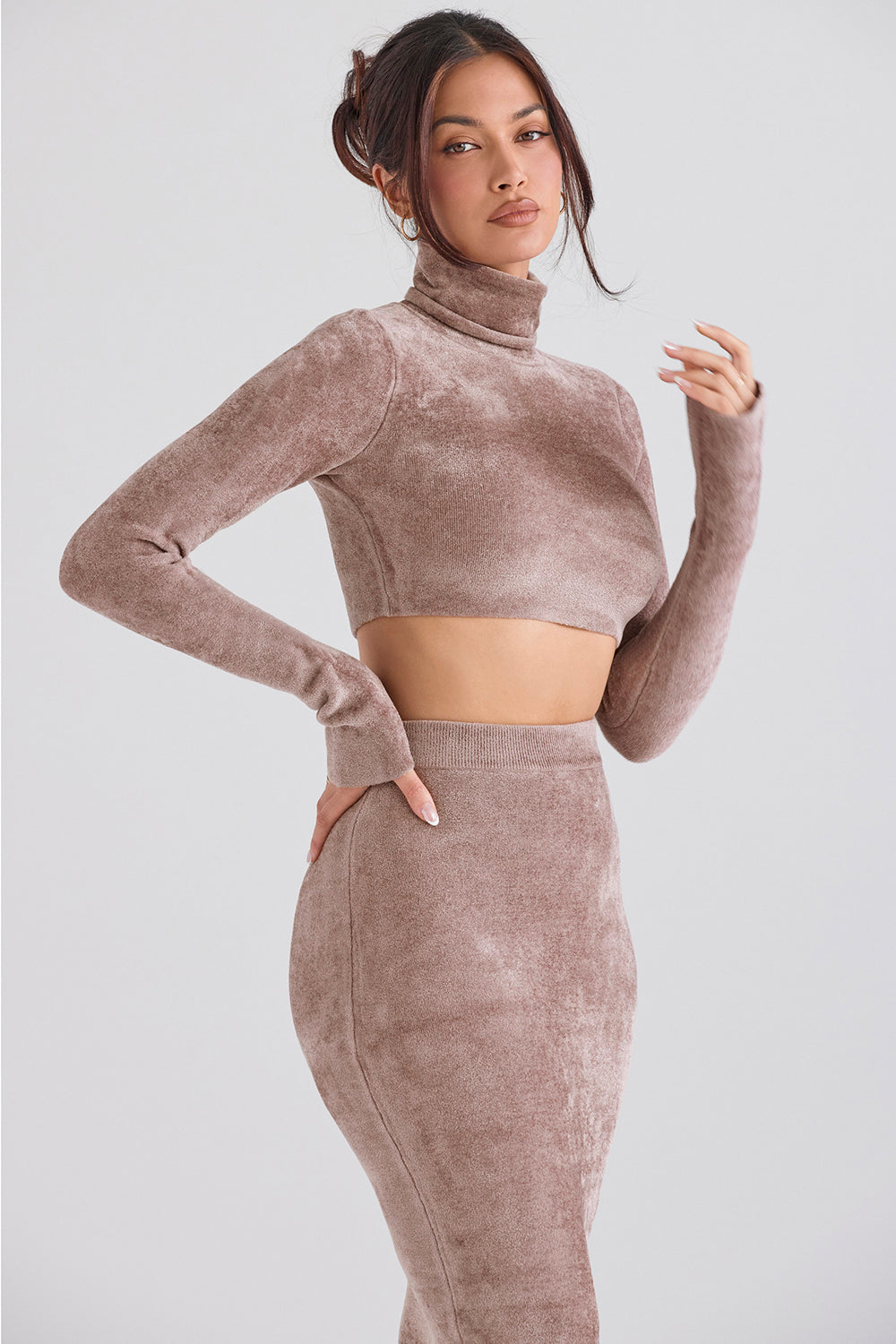 Krótki top szenilowy z maxi rok