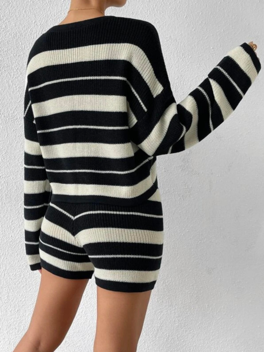 Damski sweter i spodenki w paski