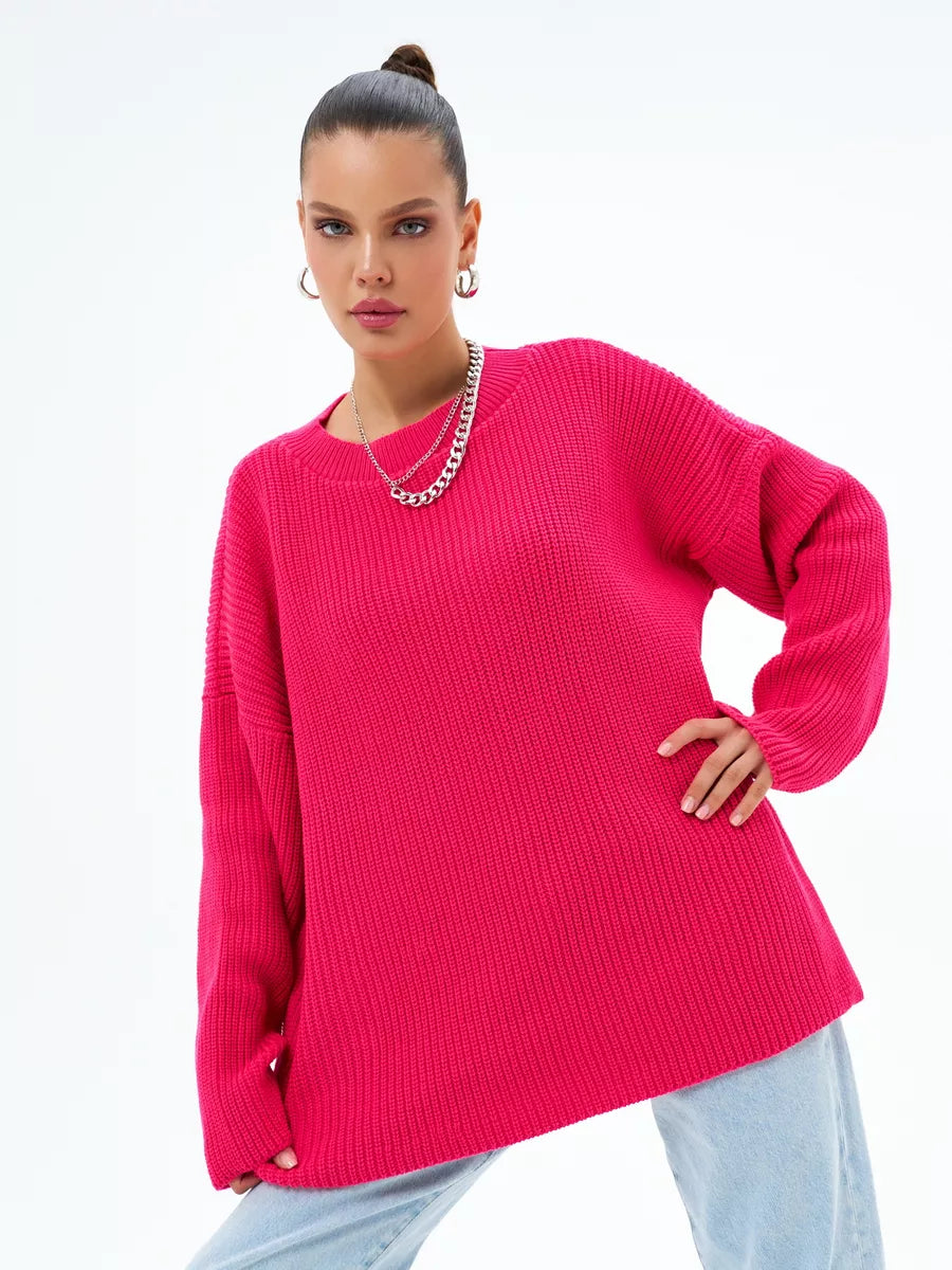 Luźny dzianinowy sweter w paski