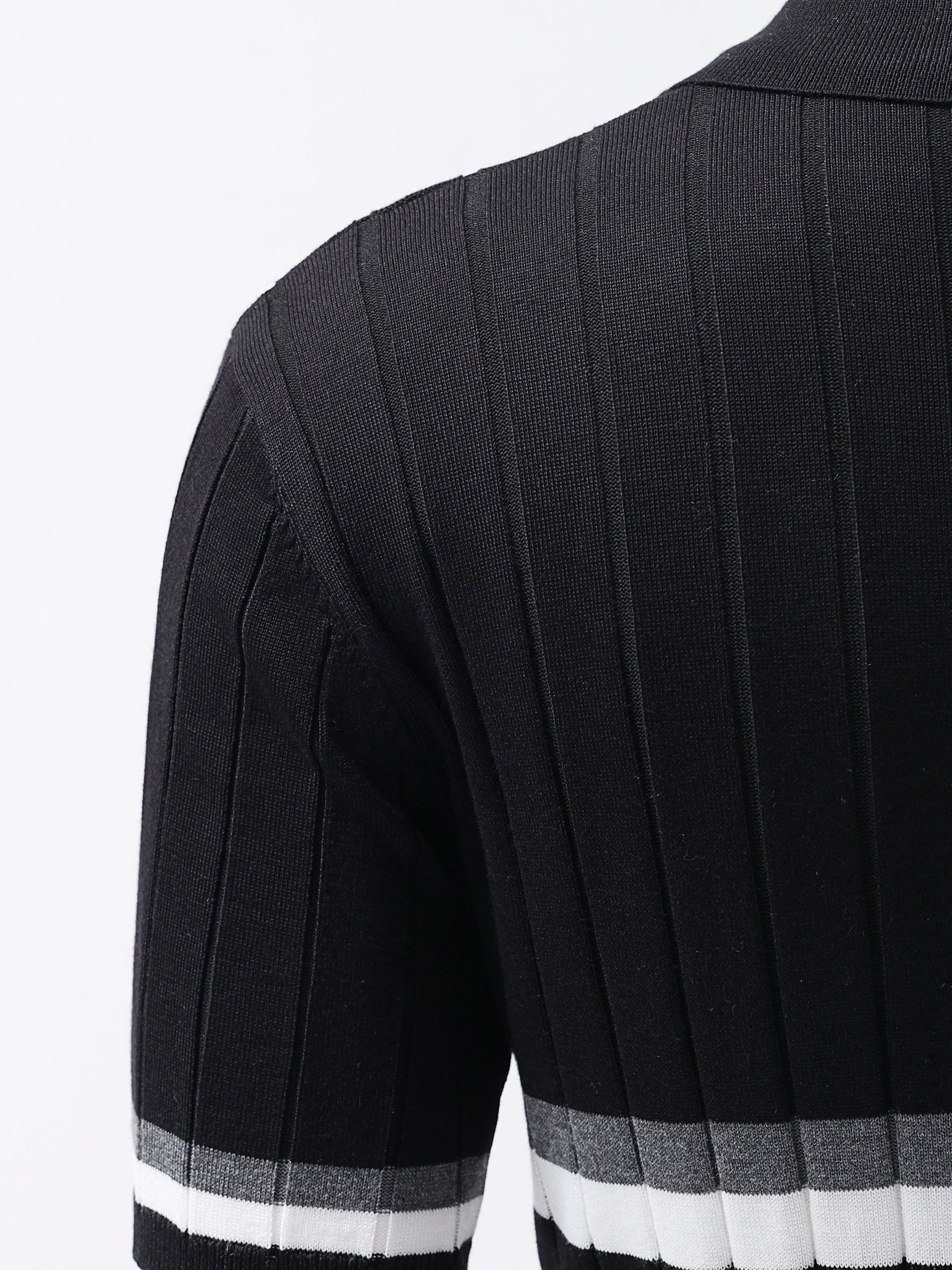 Elegancka koszulka polo z wzorem w paski