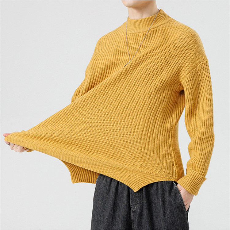 Dzianinowy sweter z wysokim koęnierzem