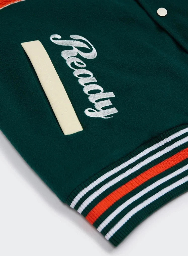 Kurtka bomber baseballowa w stylu vintage