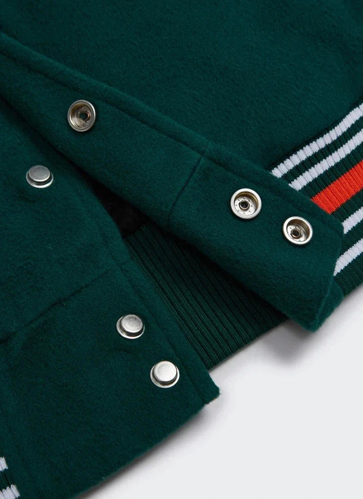 Kurtka bomber baseballowa w stylu vintage